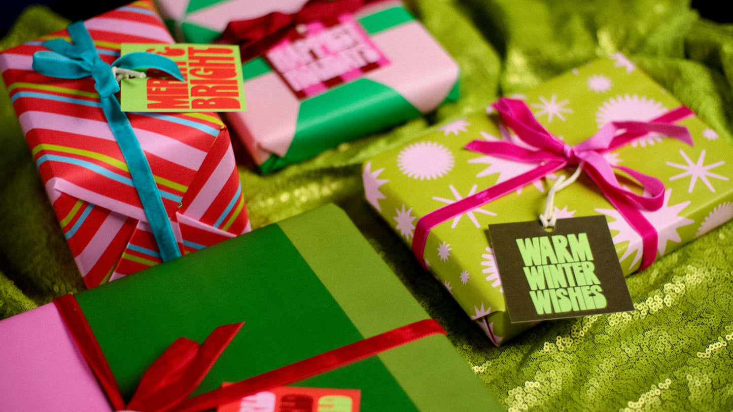 GROOVY HOLIDAY GIFT TAG SET // 12 tags + twine